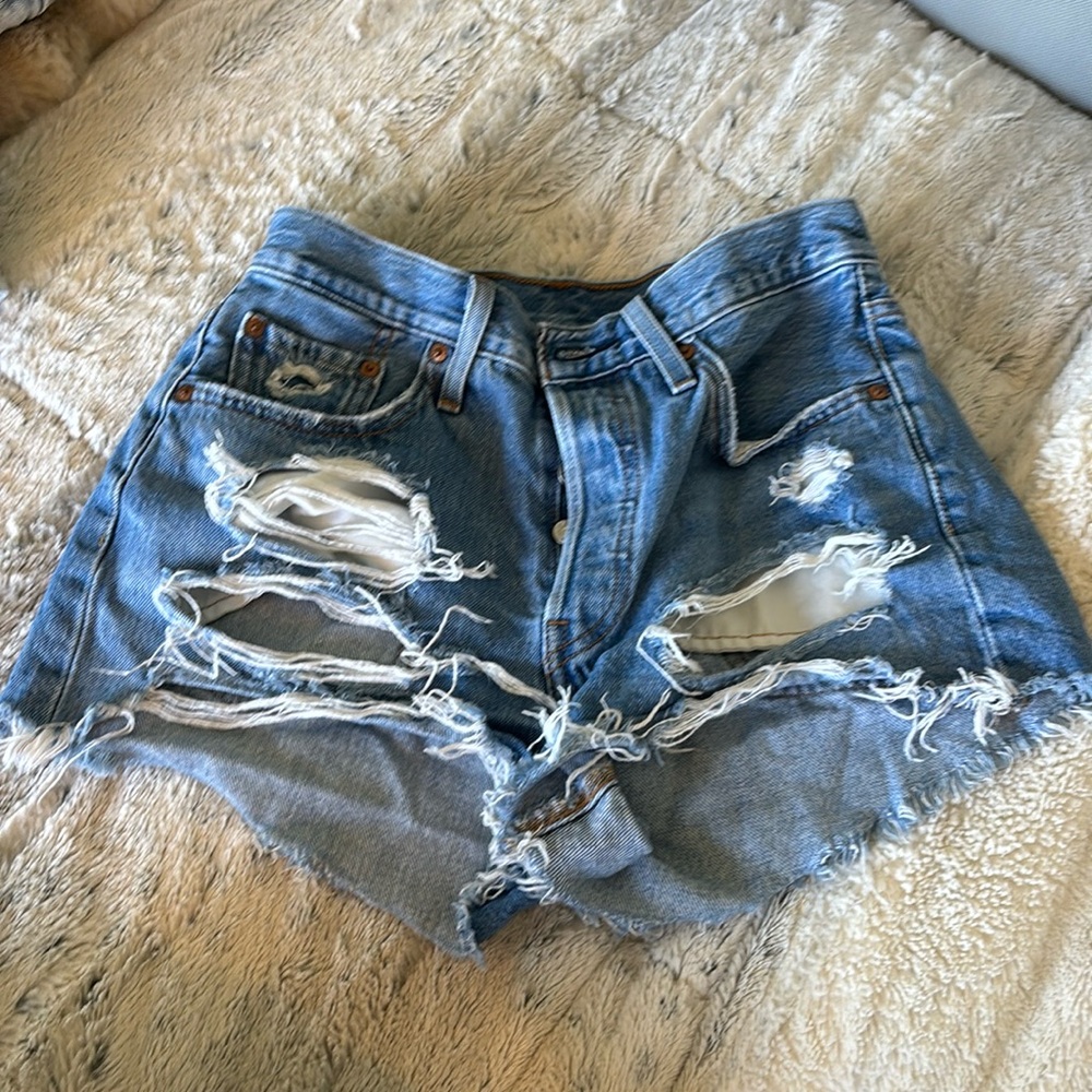 Levi shorts